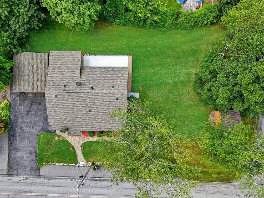 Photo of 125 Putnam Drive