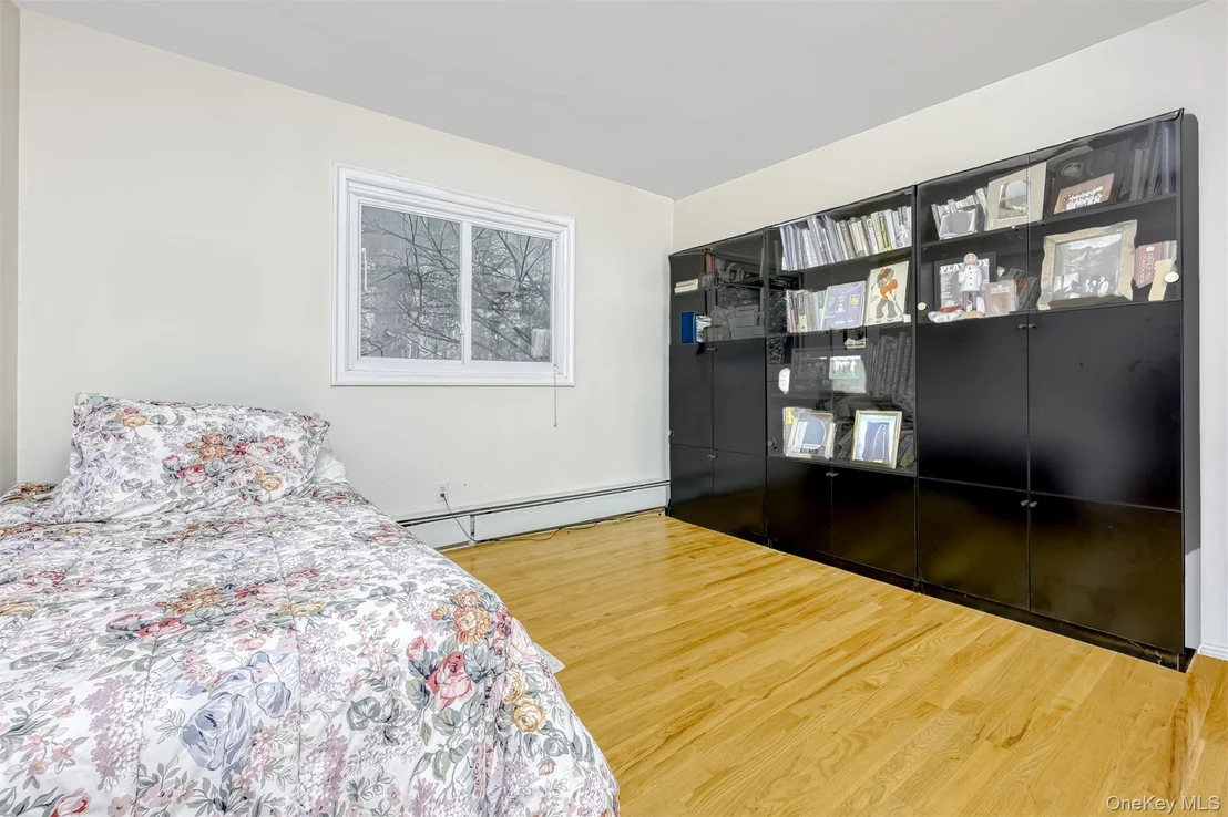 Photo of 8 Kings Gate Road