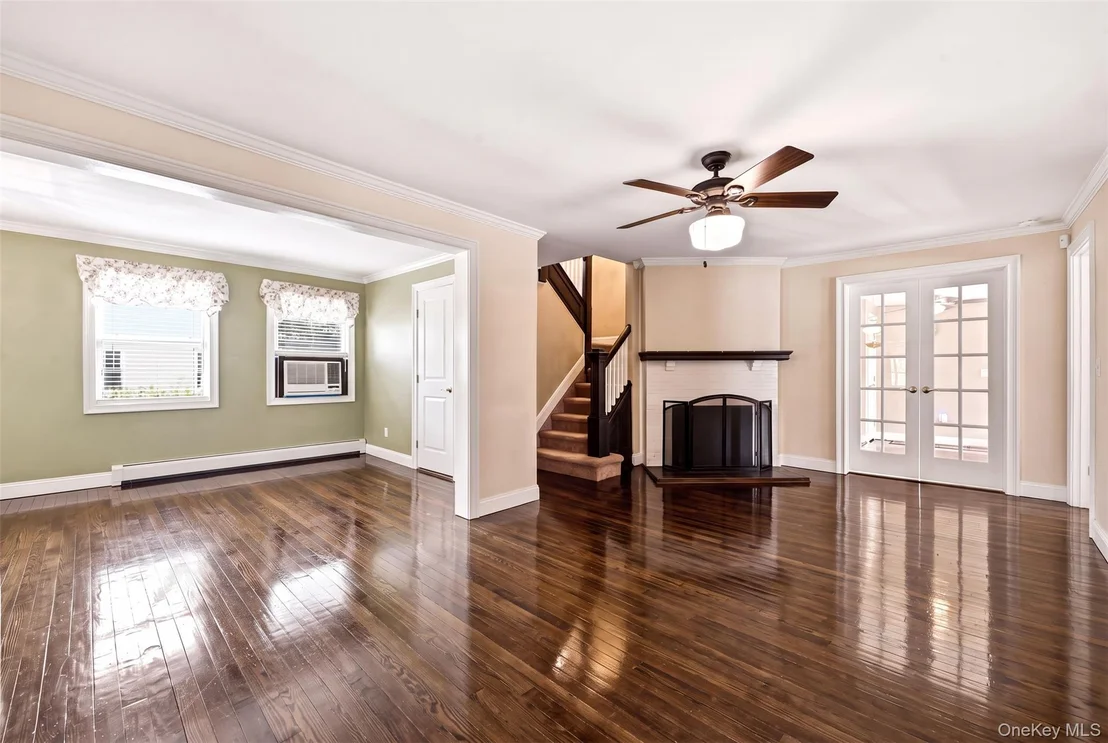 Photo of 414 Potter Boulevard