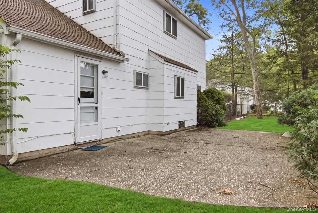 Photo of 4 Smithtown Crescent