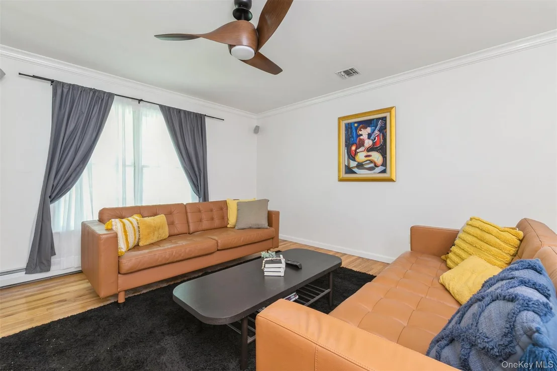 Photo of 212 Fairway Drive