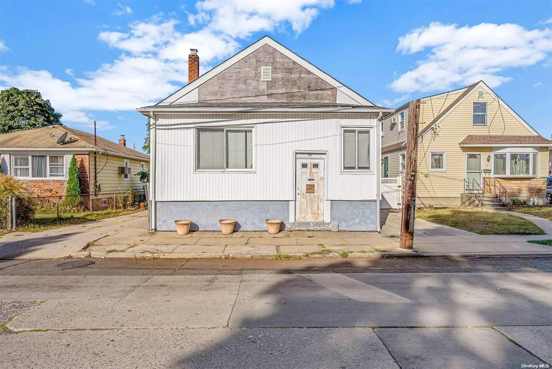 Photo of 54 Carroll Avenue