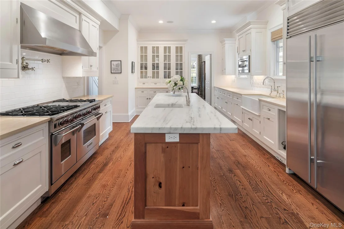 Photo of 14 Cider Mill Circle