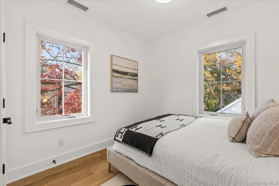 Photo of 60 Grapal Street