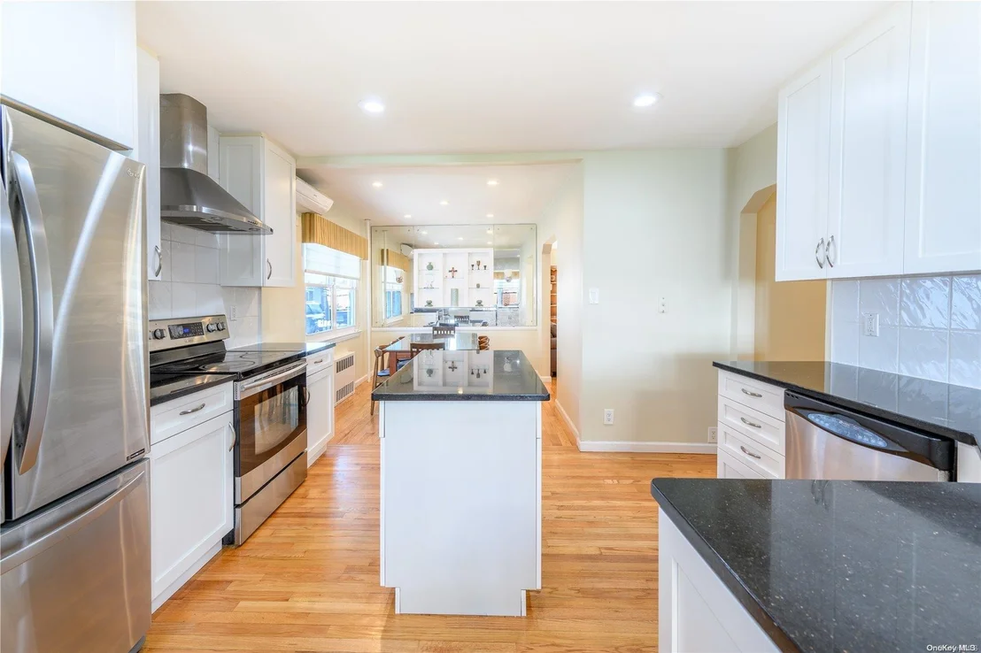 Photo of 73 Devonshire Drive