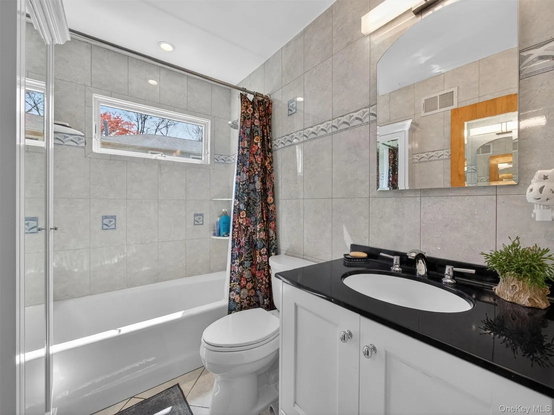 Photo of 98 Greenbush Road