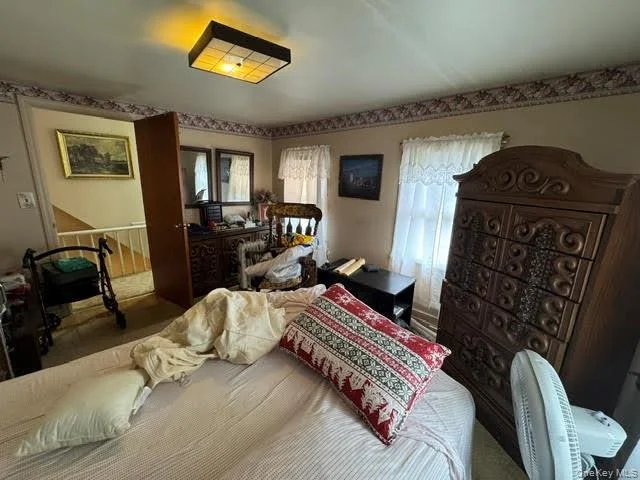 Photo of 10 Forest Avenue