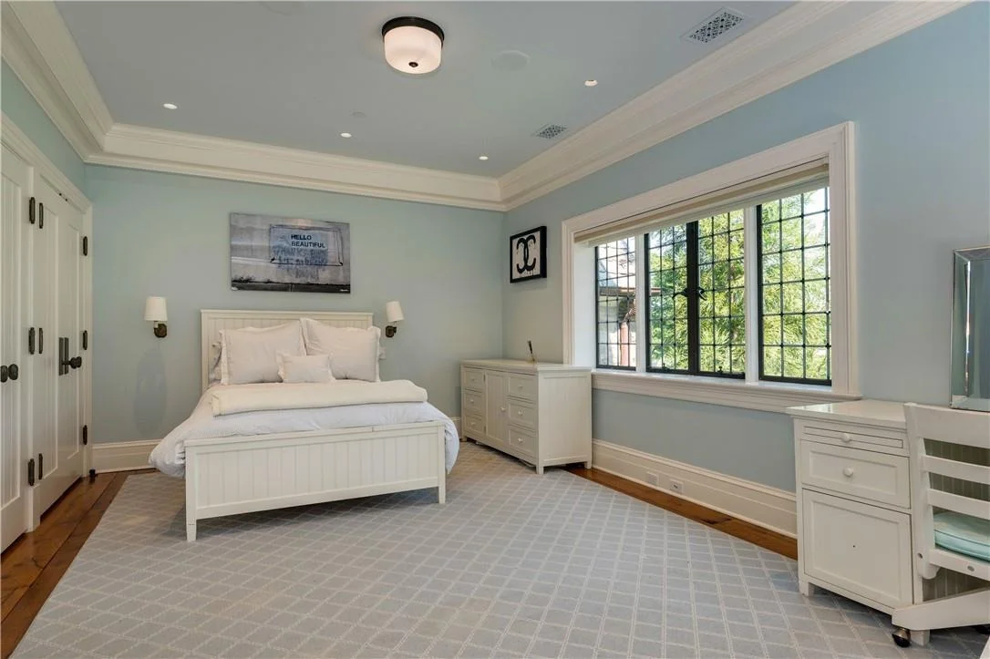 Photo of 53 Park Drive S