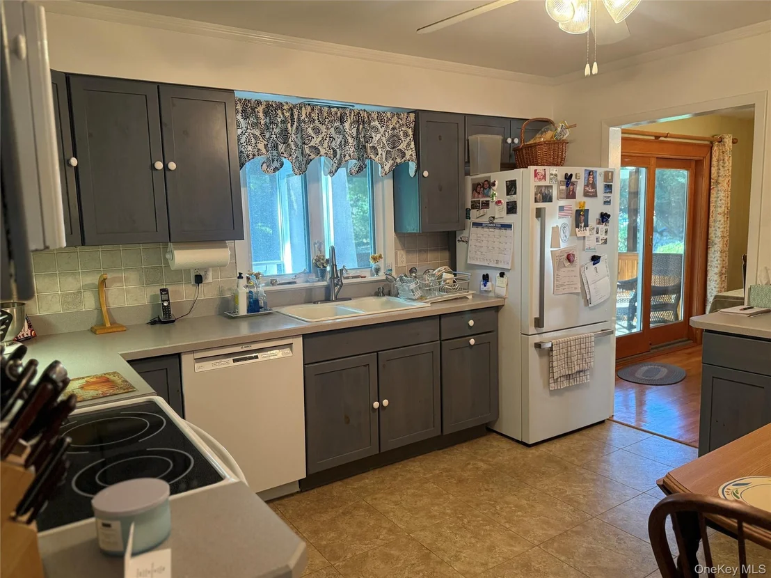 Photo of 78 Edgehill Drive