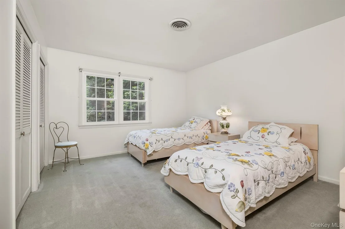 Photo of 75 Hornbeck Road