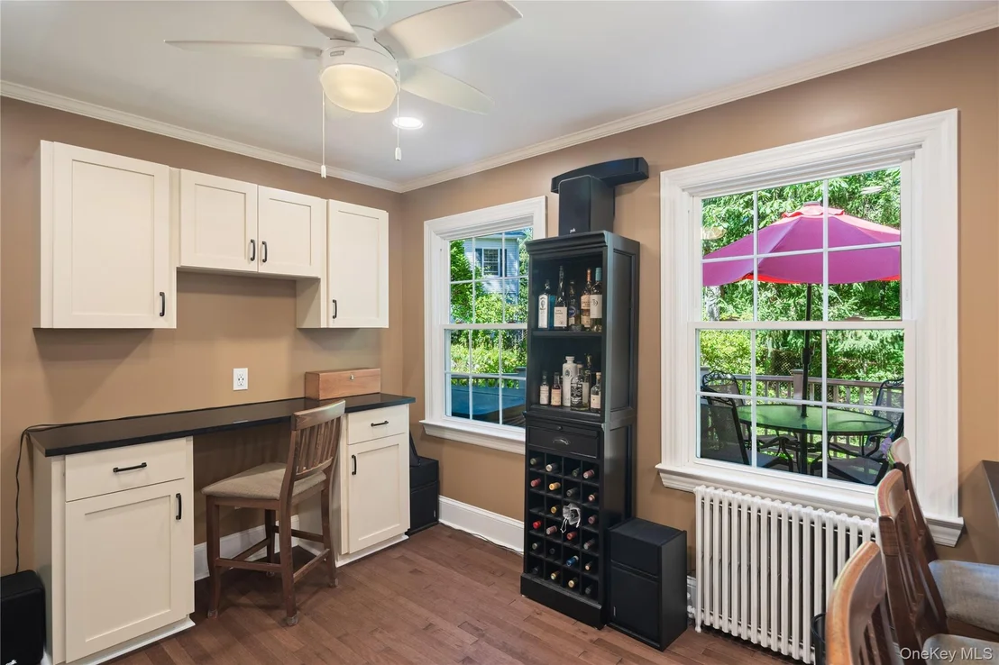 Photo of 611 Decatur Avenue