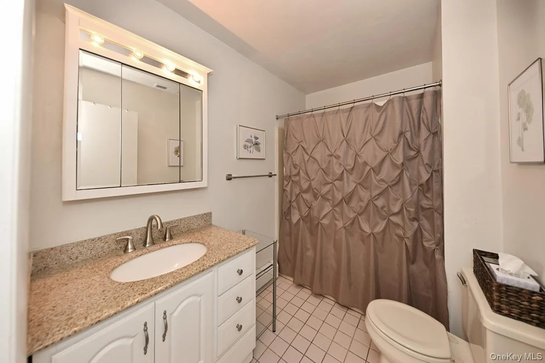 Photo of 13 Meadowlark Circle