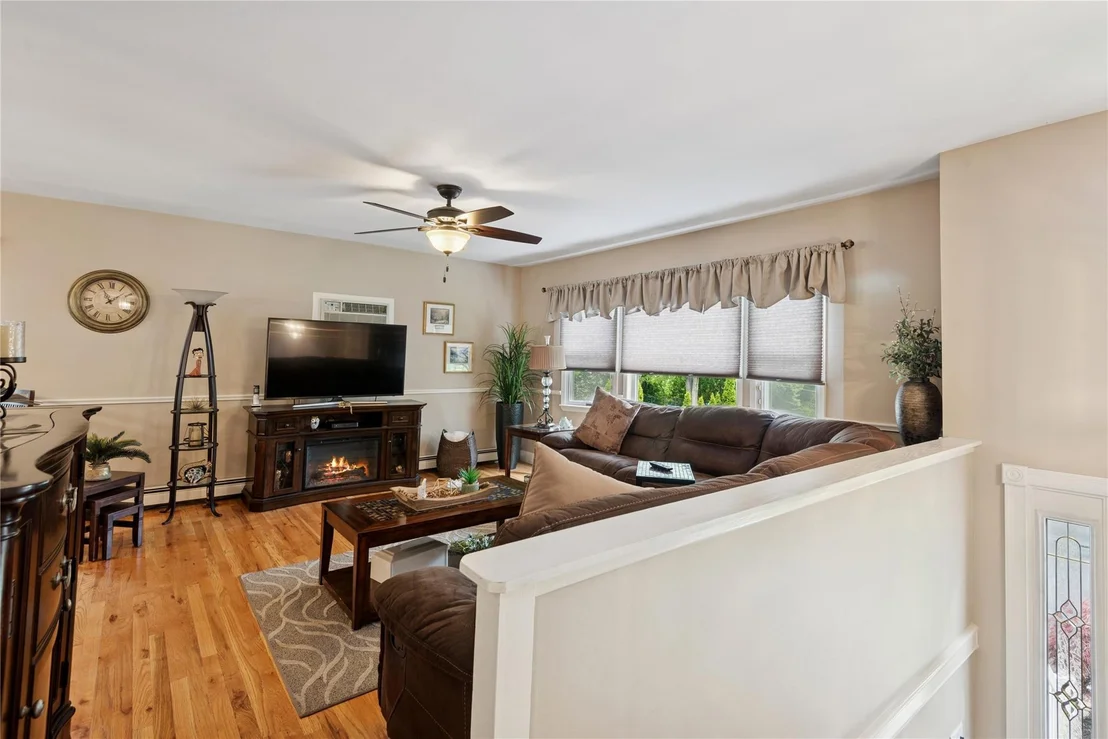 Photo of 40 Dillmont Drive