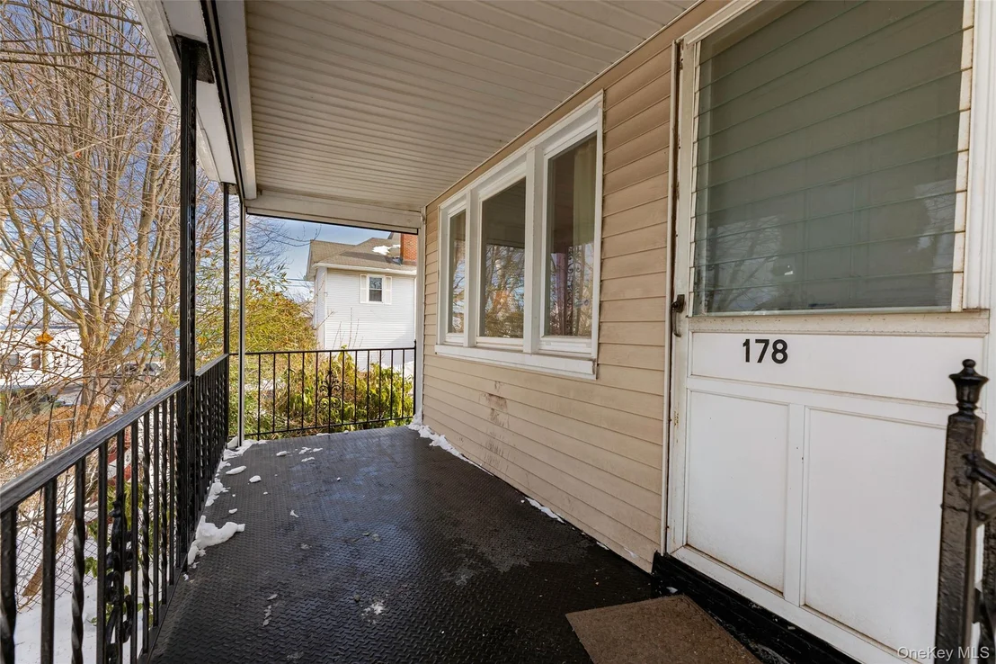 Photo of 178 Beach Street