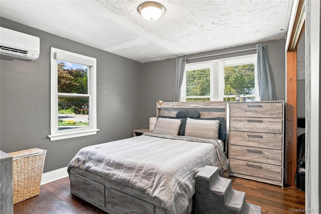 Photo of 18 Underhill Avenue