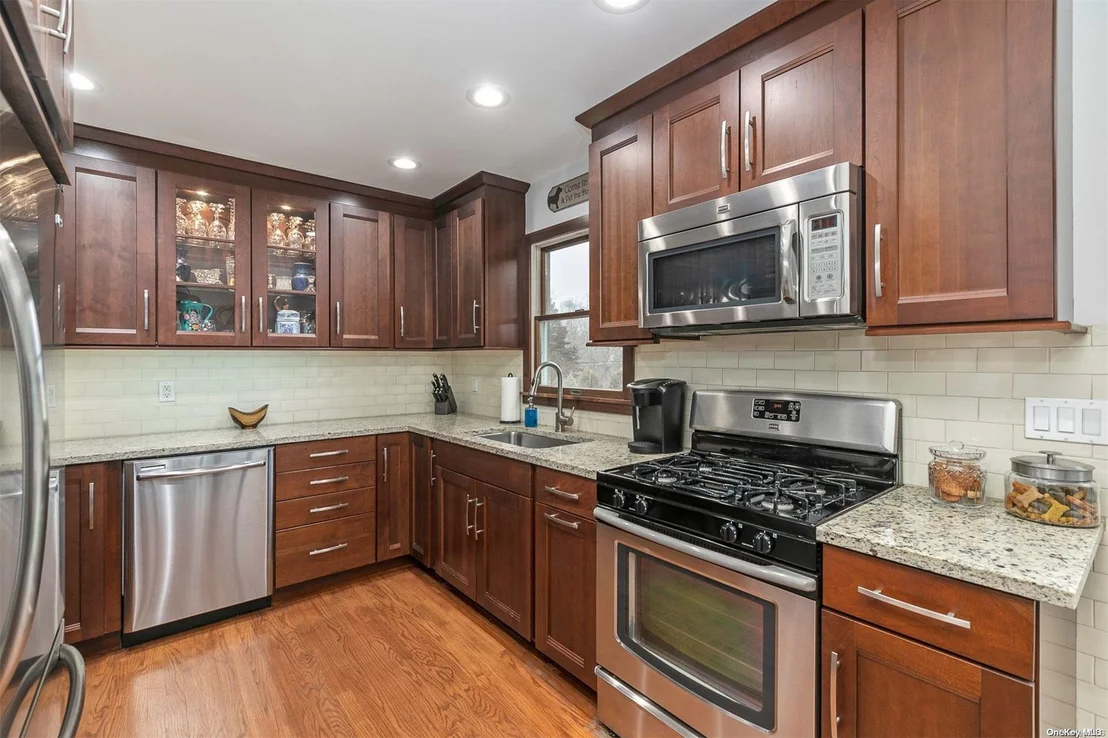 Photo of 266 Sylvan Drive