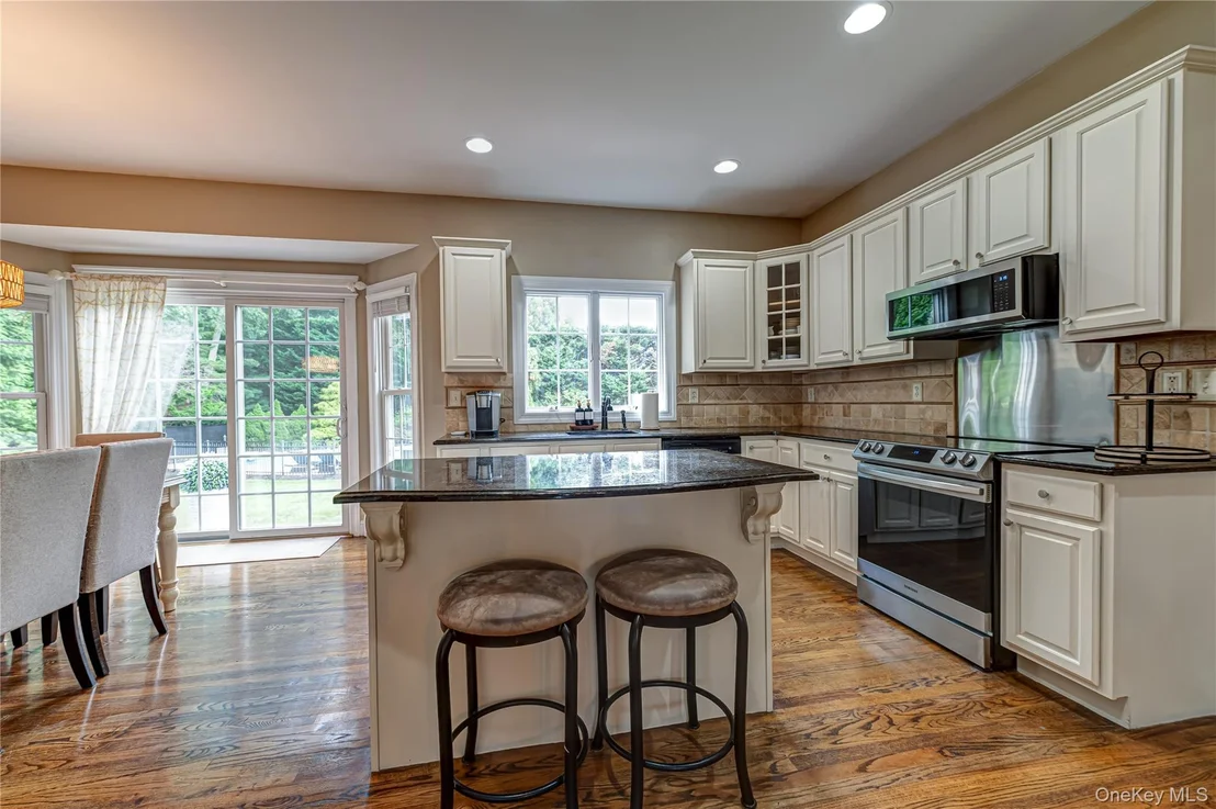 Photo of 61 Hillside Avenue