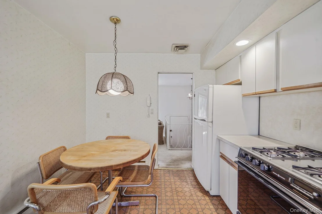Photo of 13 Bee Drive