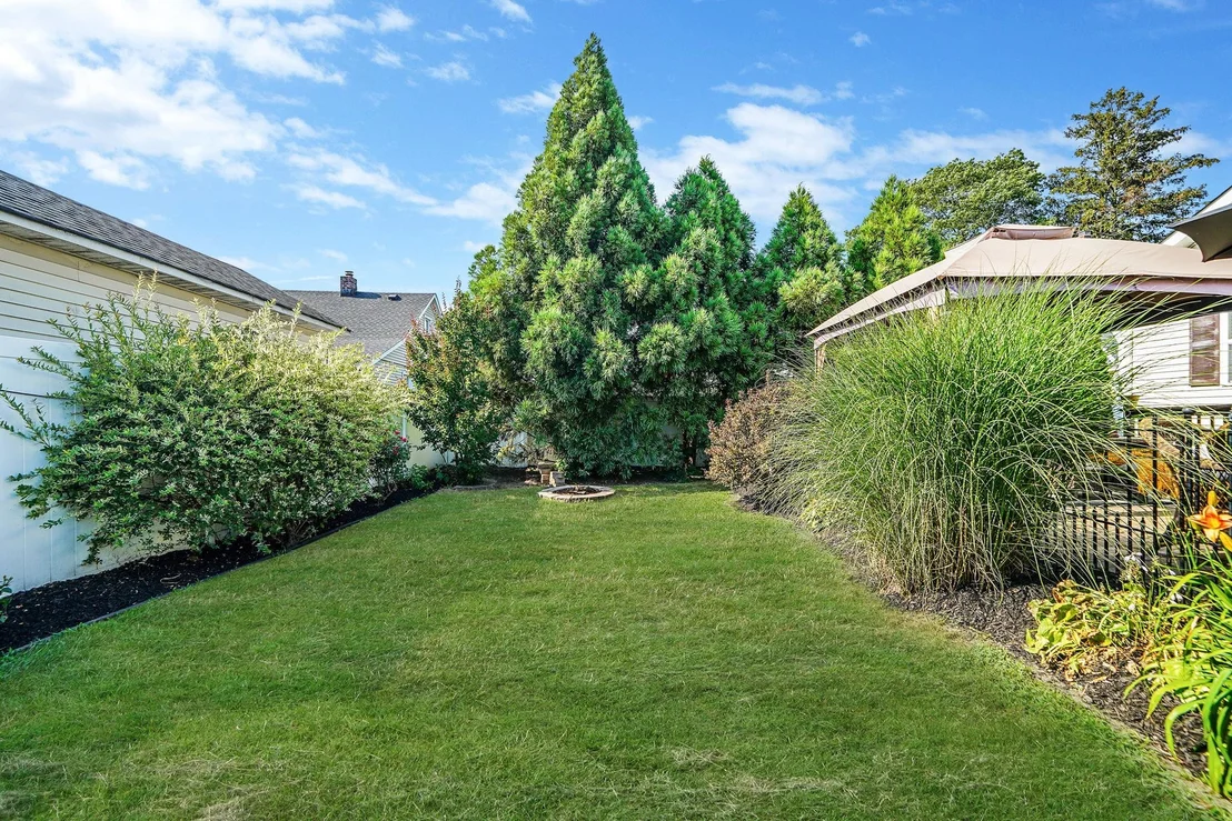 Photo of 4 Ferndale Boulevard