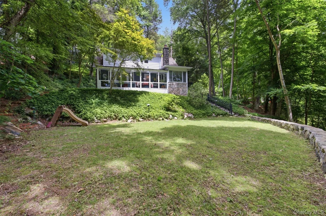 Photo of 2 Anton Place