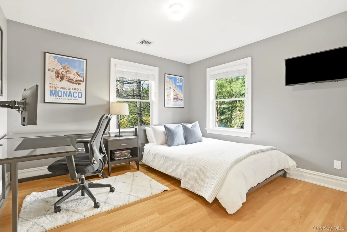 Photo of 4 Boulder Road