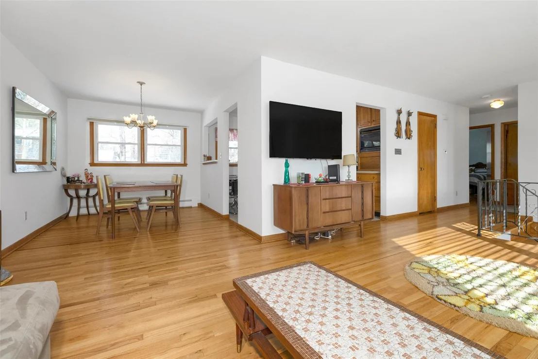 Photo of 19 Lilburn Drive