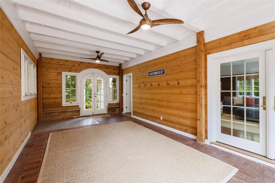 Photo of 92 Beach Lane