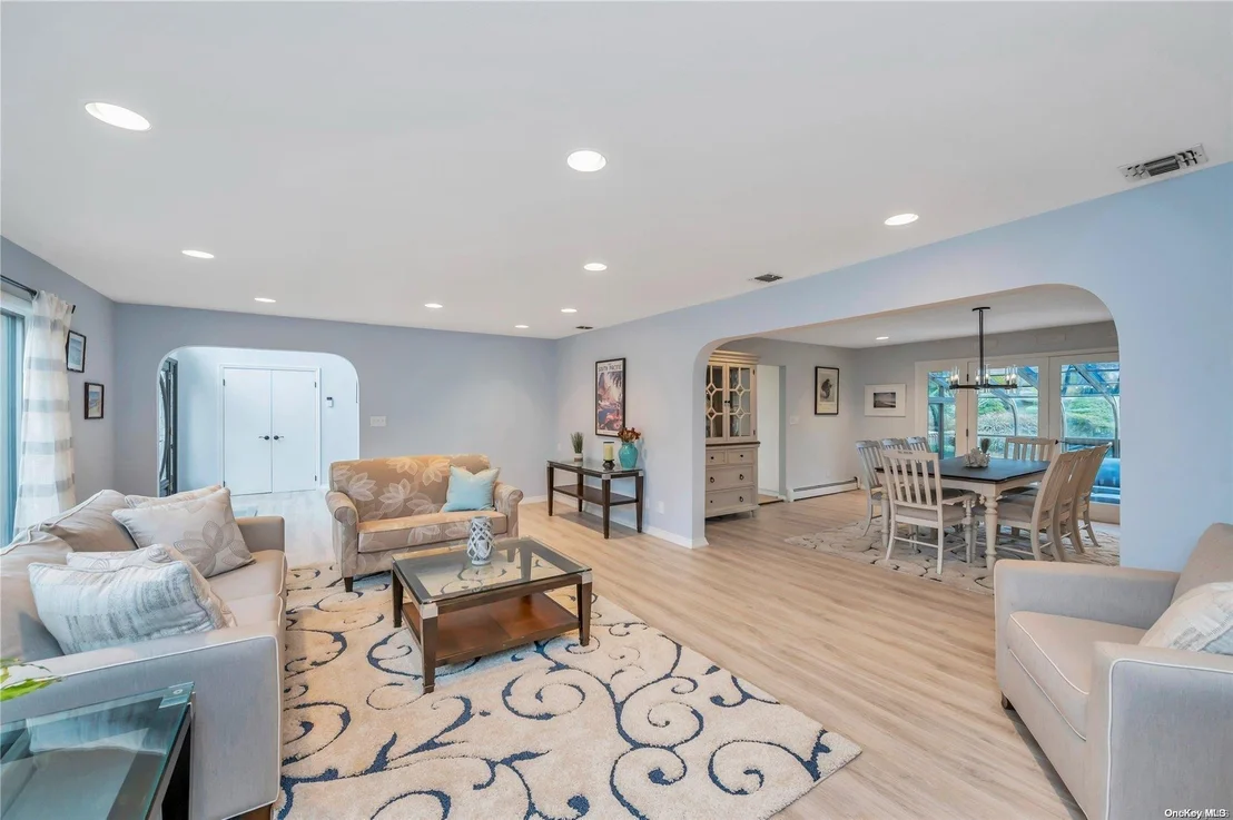 Photo of 8 Ashleigh Drive