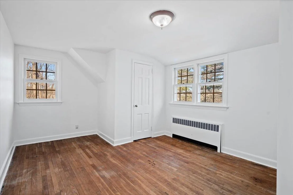 Photo of 1 Mead Pond Lane