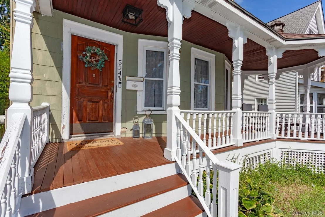 Photo of 524 Simpson Place
