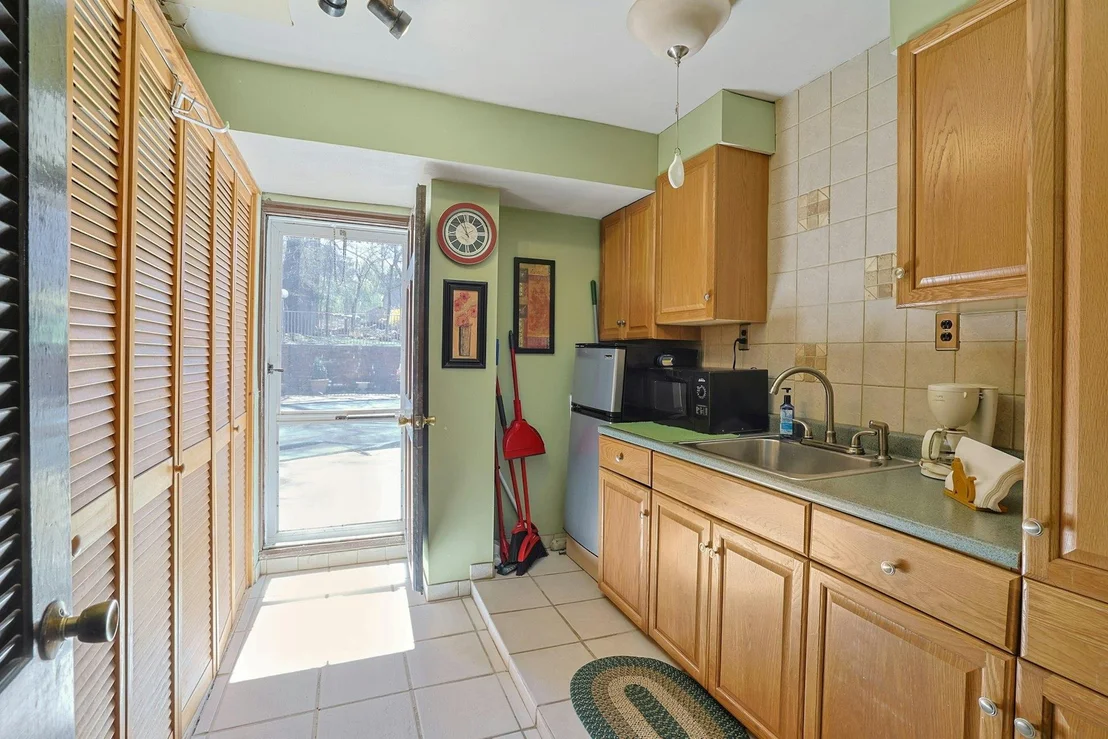 Photo of 2 Aura Drive