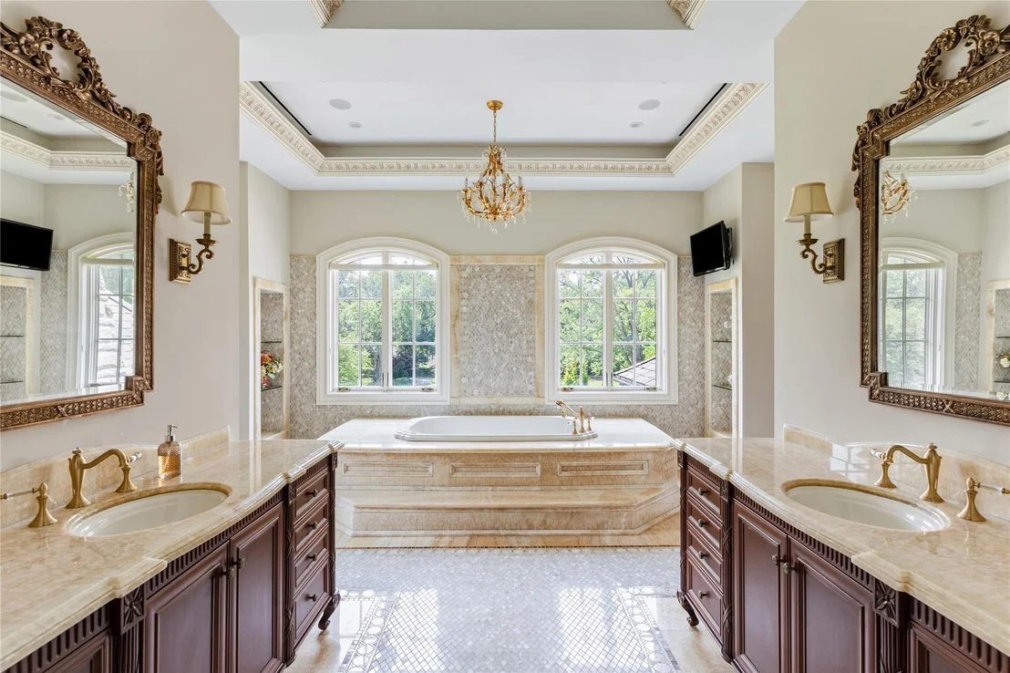 Photo of 102 Horseshoe Road
