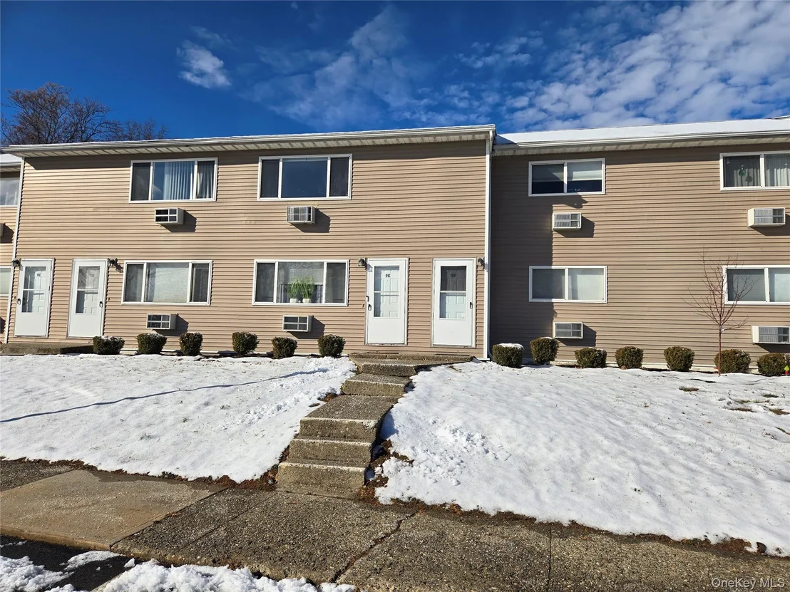Photo of Unit F at 9 Fishkill Glen Drive
