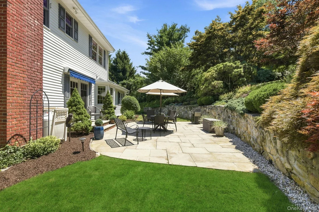 Photo of 32 Bedell Road