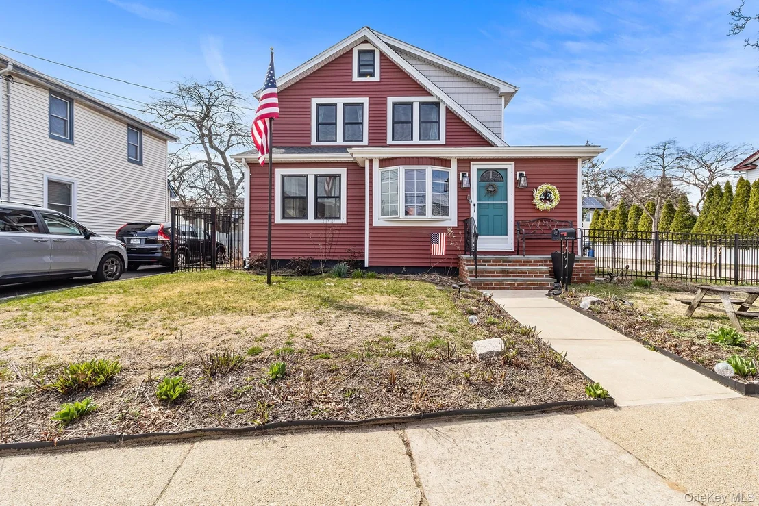 Photo of 42 Robertson Road
