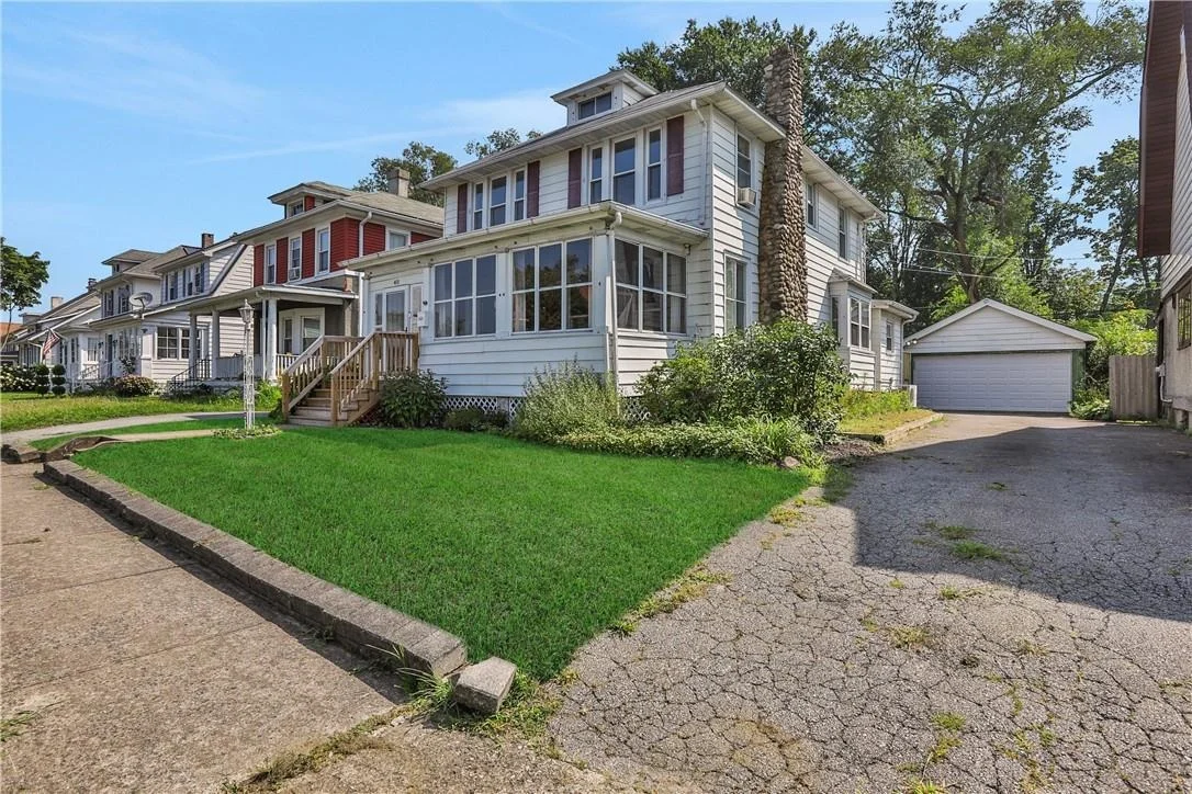 Photo of 40 Townsend Avenue