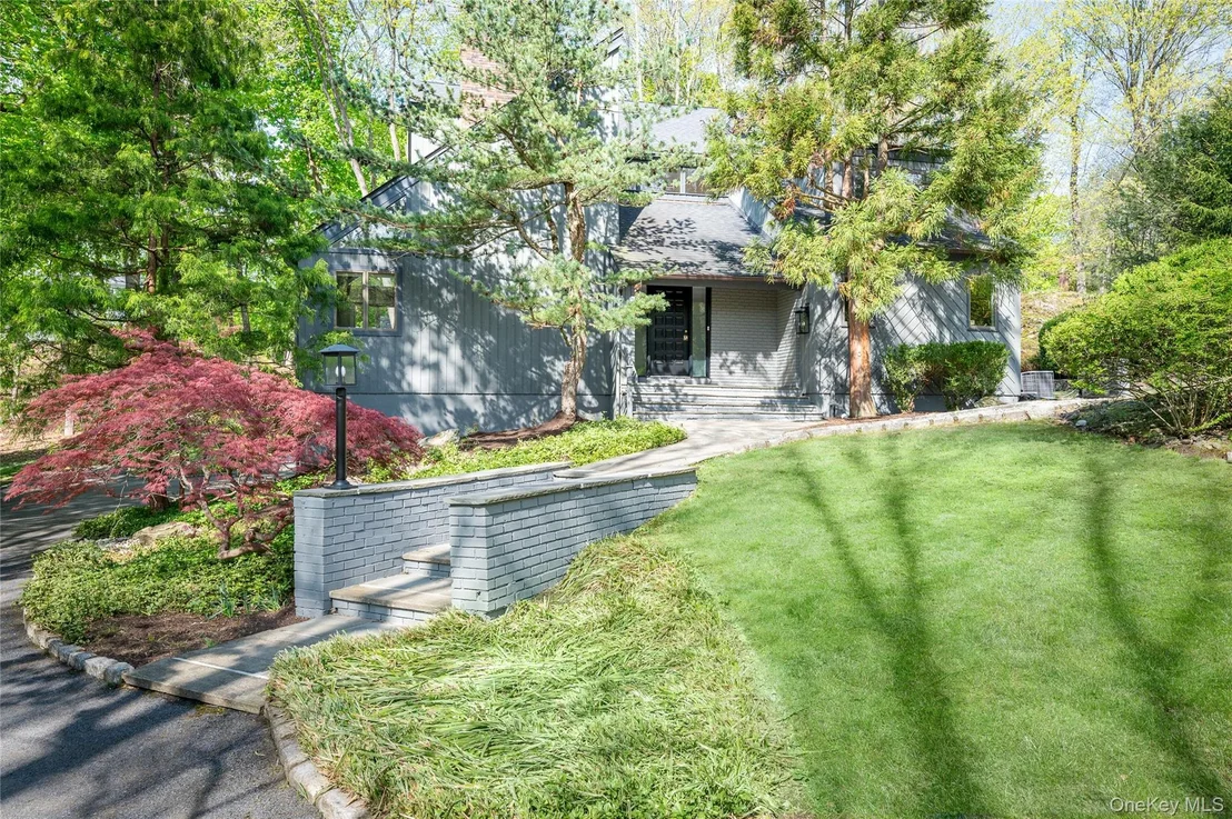 Photo of 95 Old Lyme Road