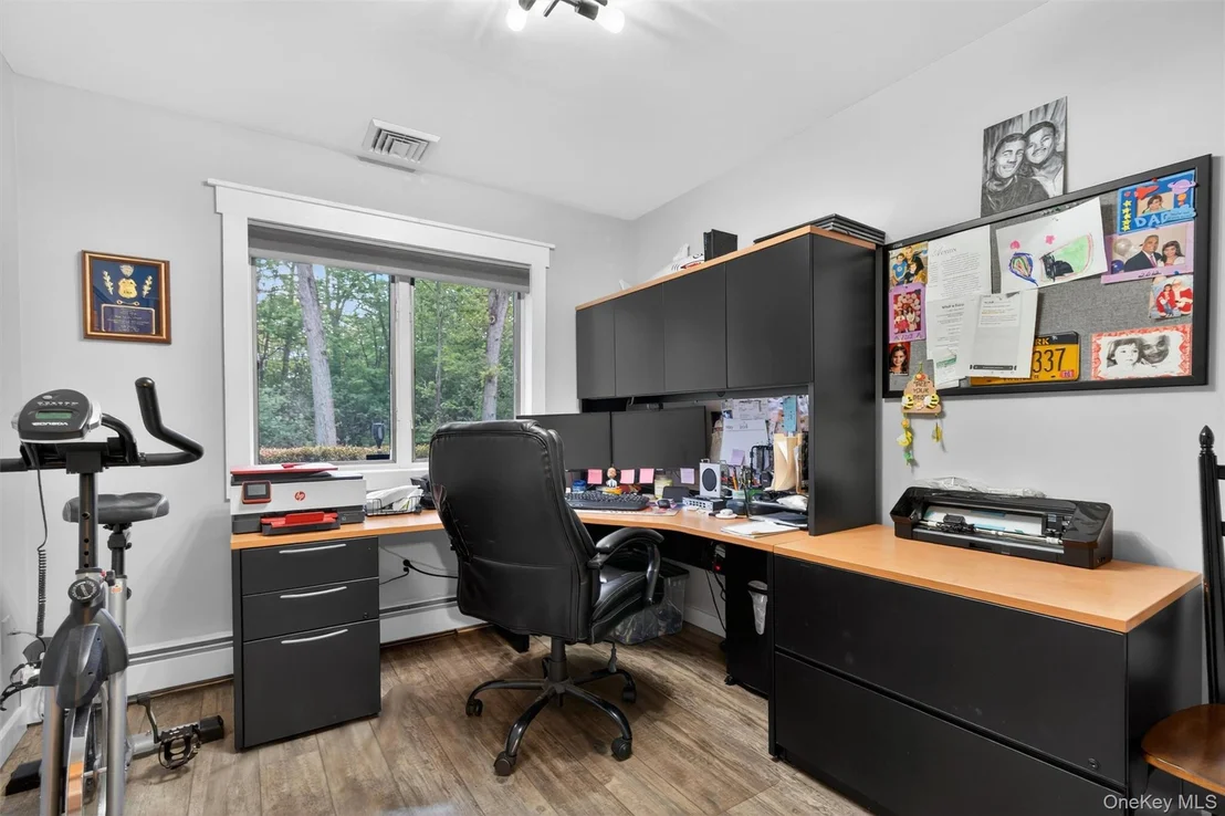 Photo of 233 Hill Road