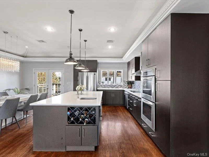 Photo of 844 Flanders Drive