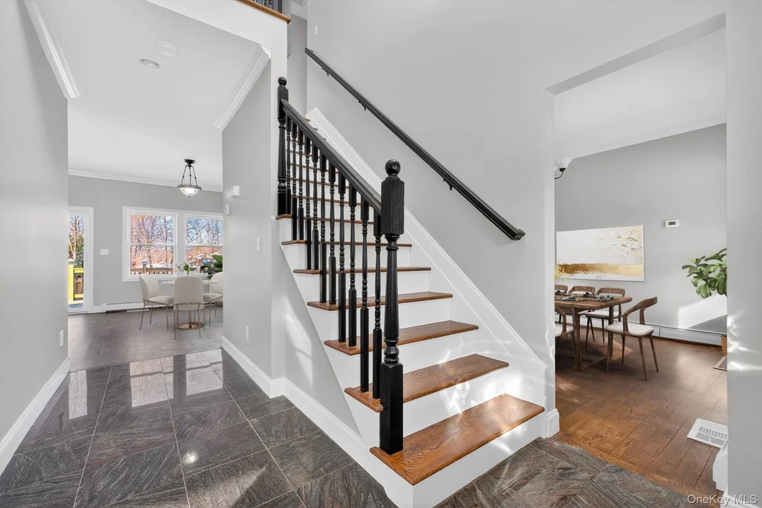 Photo of 27 King Drive