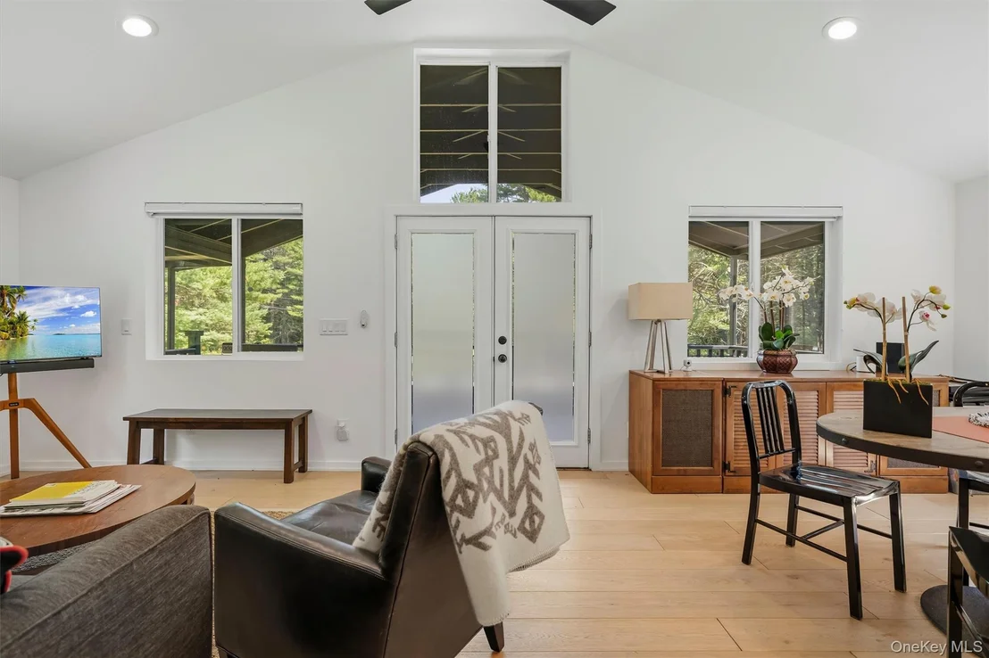 Photo of 165 Dexheimer Road