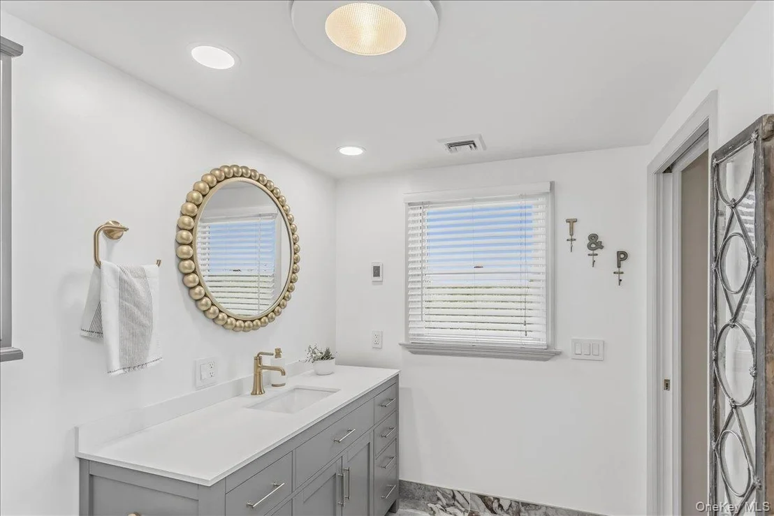 Photo of 72 Circle Drive