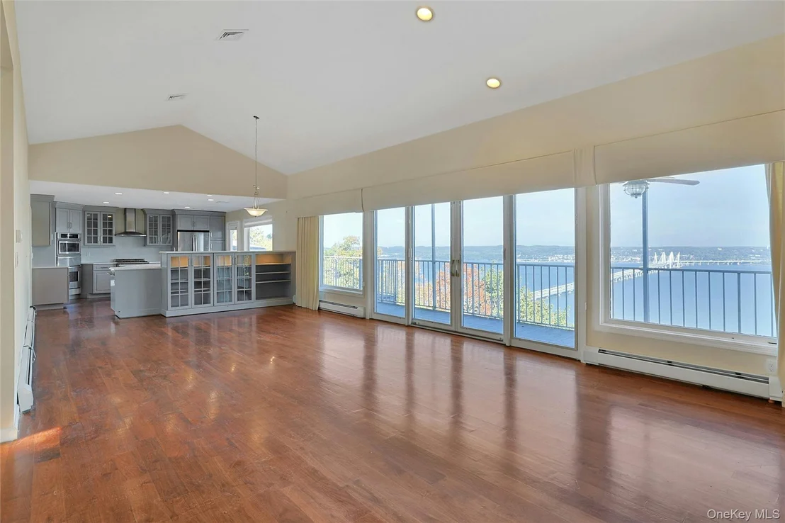 Photo of 29 Tweed Boulevard