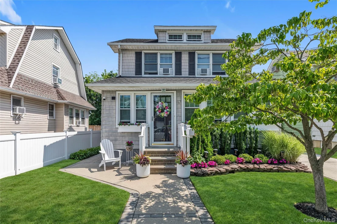 Photo of 22 Spencer Avenue