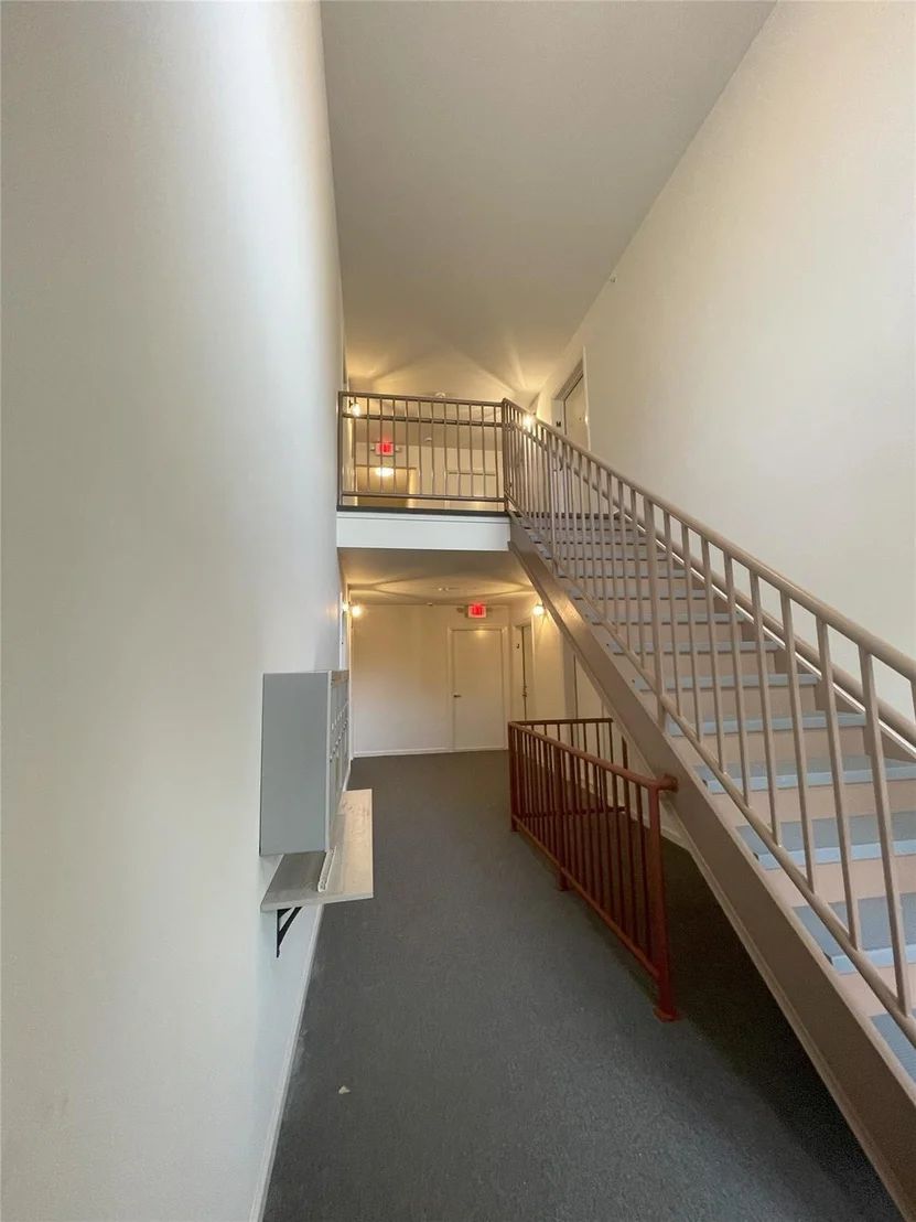 Photo of Unit 3P at 3 Woods End Circle