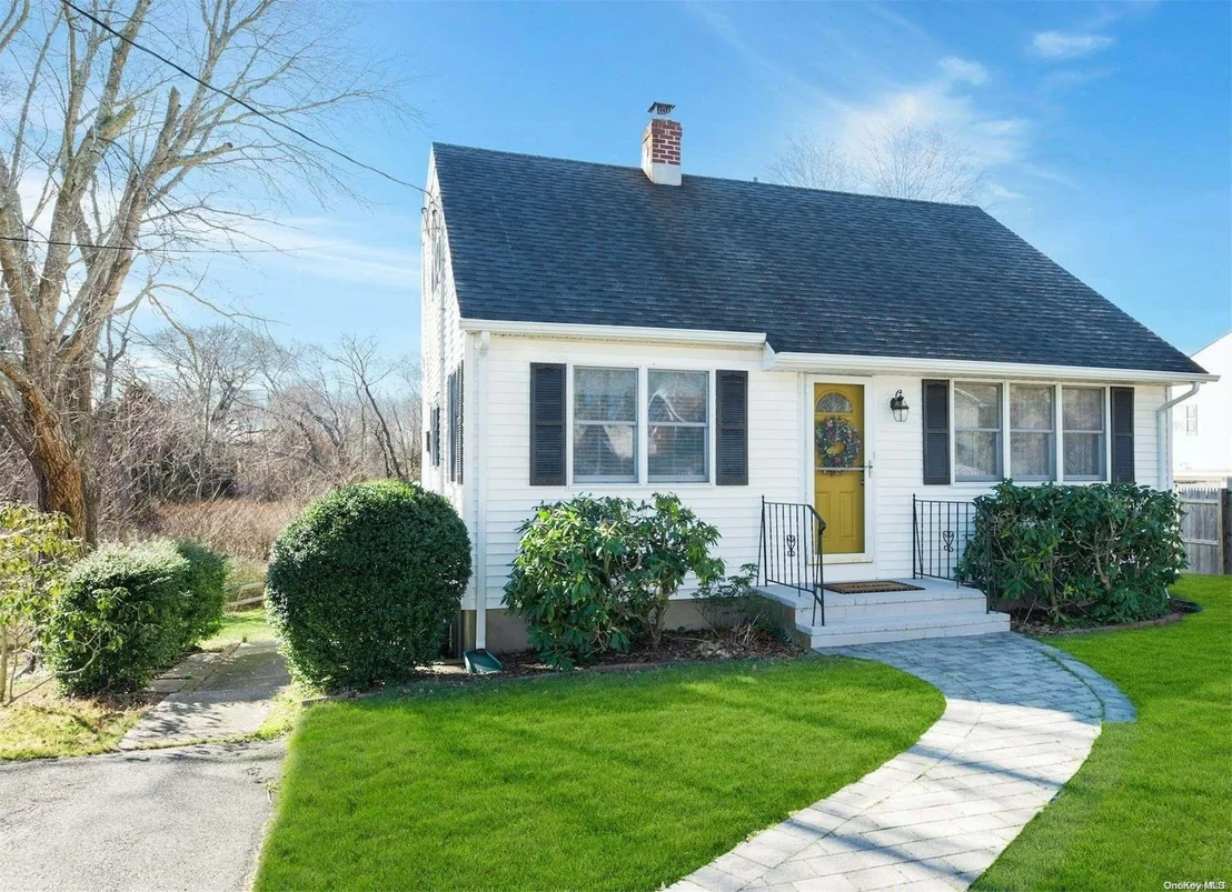 Photo of 225 Washington Avenue