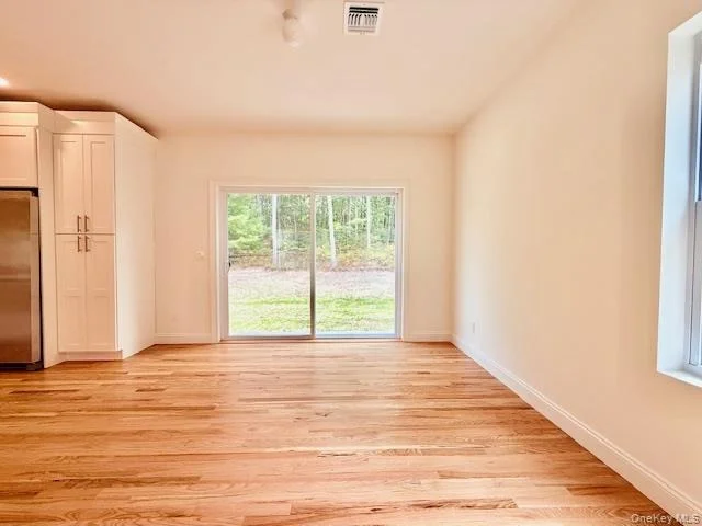Photo of 120 River Road