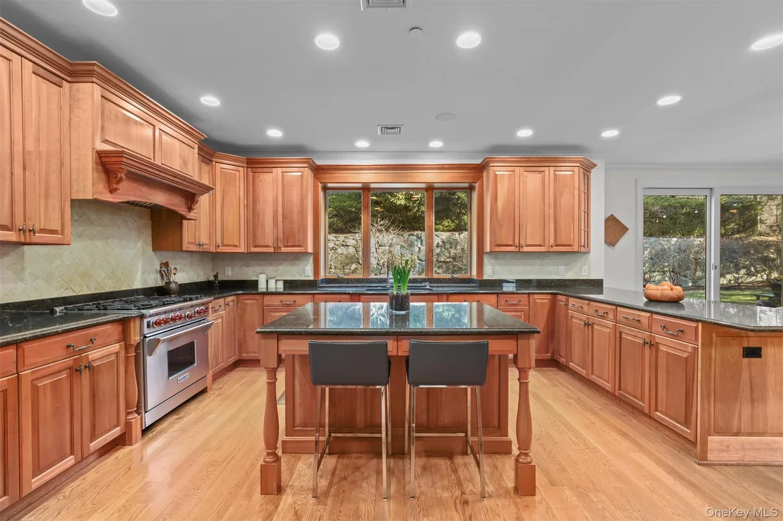 Photo of 66 Roundabend Road