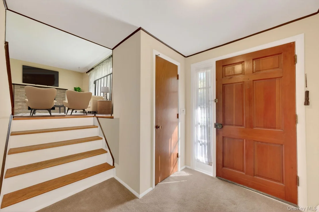 Photo of 2 Gary Place