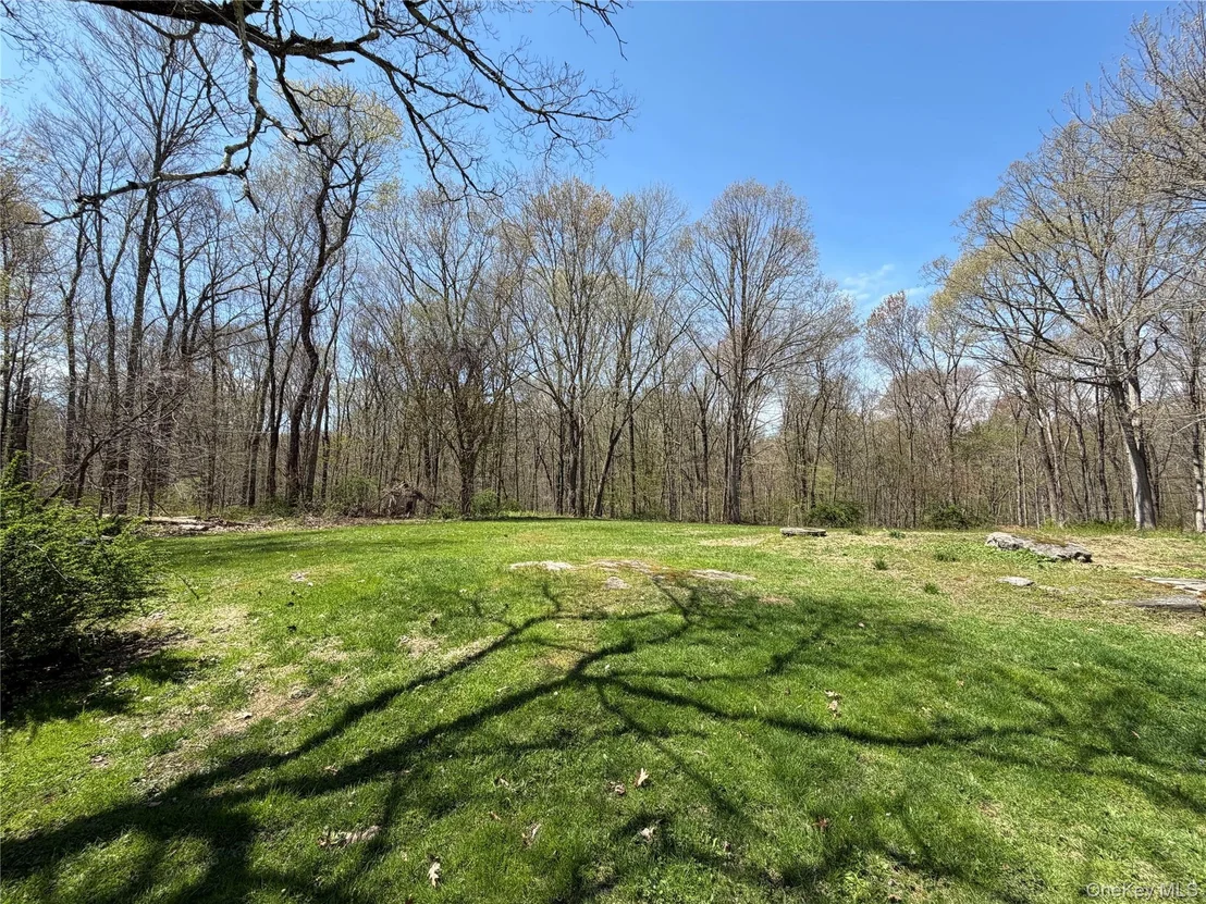 Photo of 450 Haviland Drive